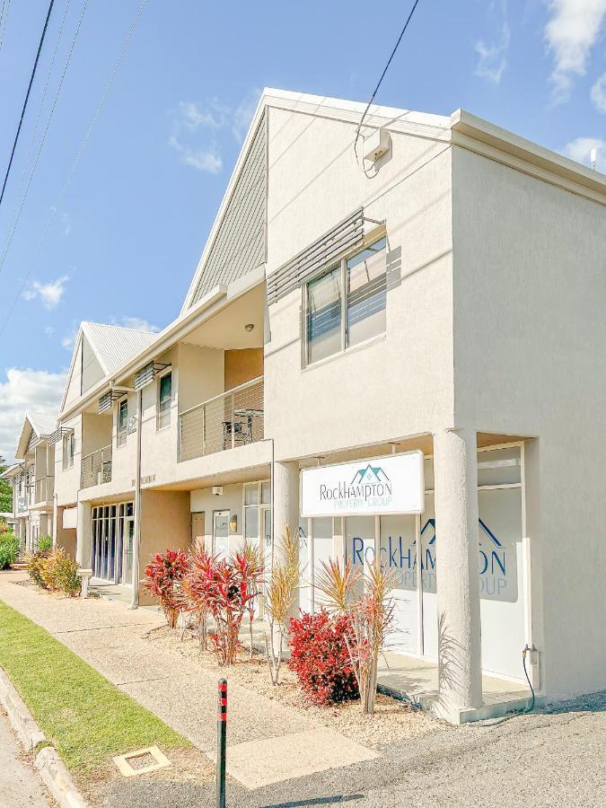 Rockhampton Serviced Apartments Esterno foto